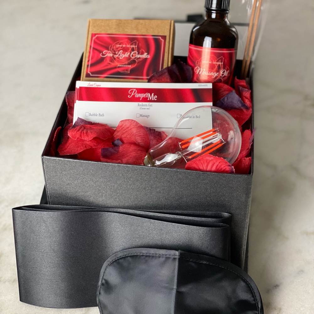 The Lavish Box Romantic Valentine’s Day Box